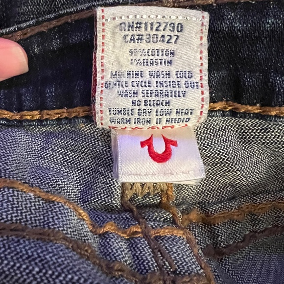 EUC Womens True Relgion Joey Super T Low Rise Twist Seam Flare Leg Jeans Size 28 - Picture 6 of 7